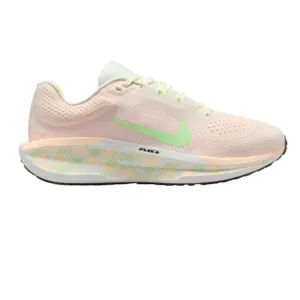 Nike Women's Winflo 11 Running Shoes