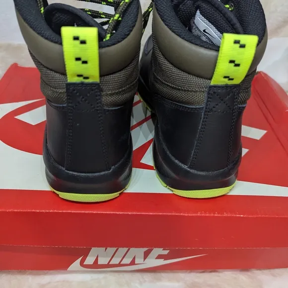 Nike Youth  Boots