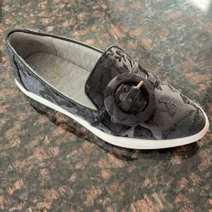 Nine West Black Tone on Tone Shireene Slip on Sneakers Size 5.5 M New