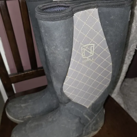 Noble Outfitters Men's MUDS High Black Rubber Boots SIZE 10 NO BOX