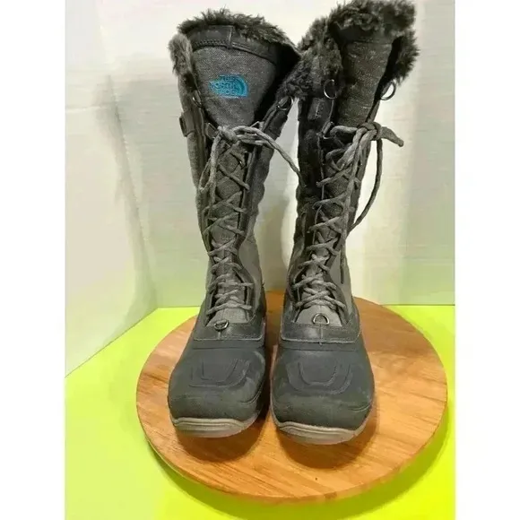 North Face Tall boots womans size8 Grey Primaloft