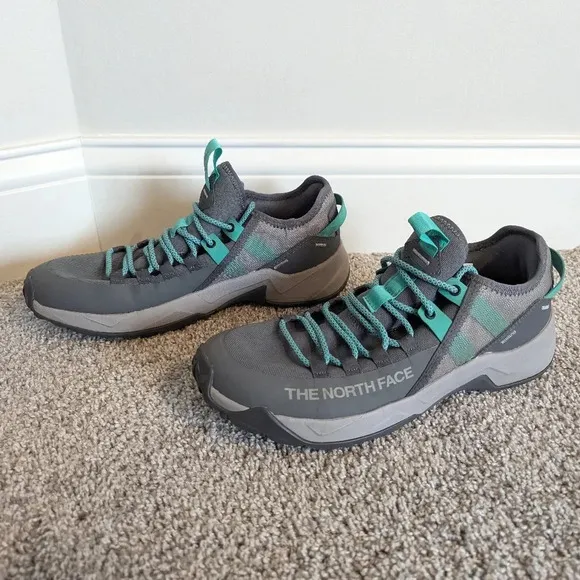 North Face Trail Escape Edge Hiking Shoes sz 10