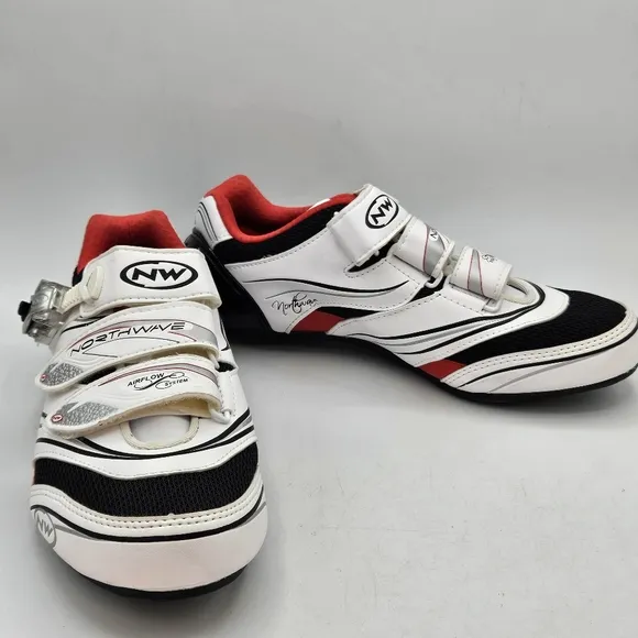 Northwave Verve SBS women's cycling shoe. Size 8.5