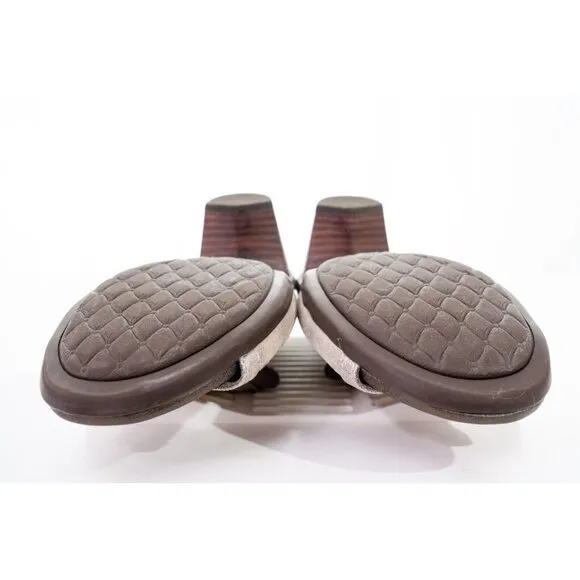NWOB Aravon Medici Peep Sandals Women's Sz 9 Shoes