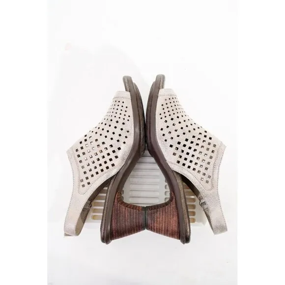NWOB Aravon Medici Peep Sandals Women's Sz 9 Shoes