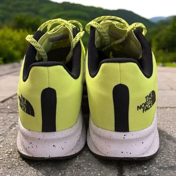 NWOB Mens The North Face Vectiv Eminus Trail Running Training Shoes - LED Yellow