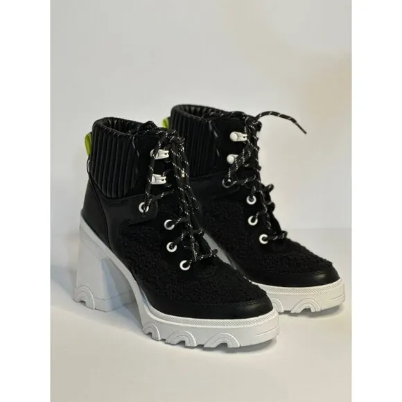 NWOB SOREL Women's Brex Heel Cozy Lace Up Closure Boots Black Sea Salt SZ 7.5