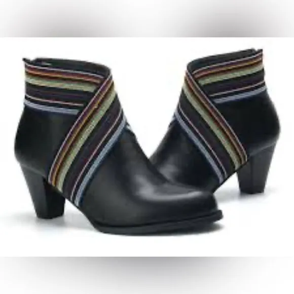 NWOB Lostisy Boots