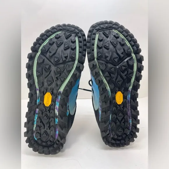 NWOT MERRELL Women’s Vibram Antora 2 Noir Athletic Shoes 9.5M