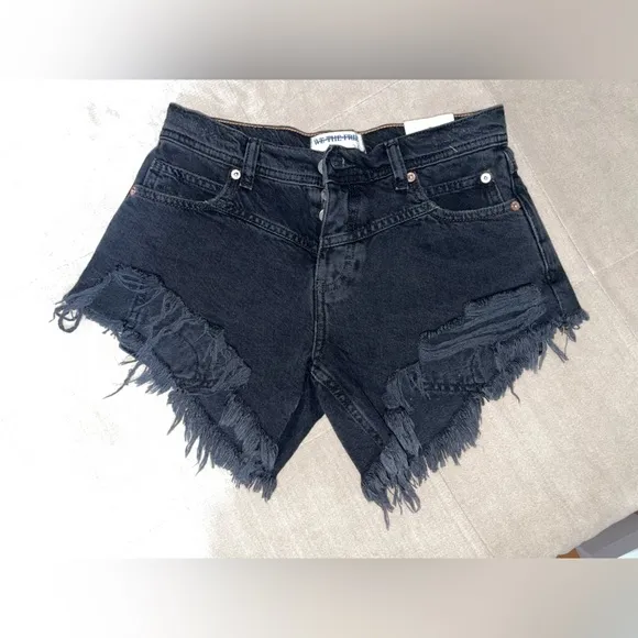 NWOT We the Free Westwood Mid-Rise High Low Short