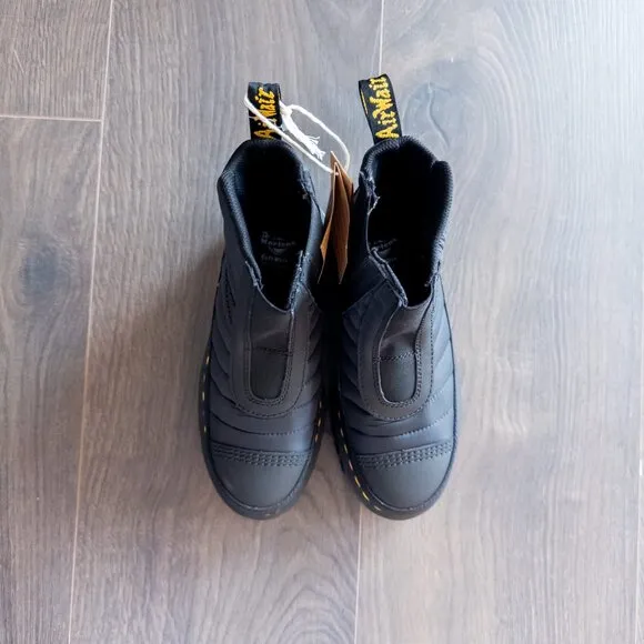 NWT Dr Martens Audrick Quilted Platform Quilted Chelsea Boots, Black Women’s 7