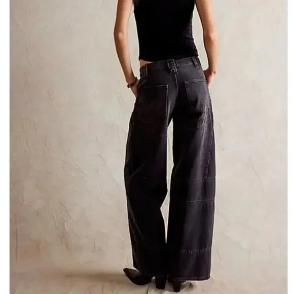 NWT Free People We the Free Unknown Reasons Mid Rise Moto Straight Jeans size 27