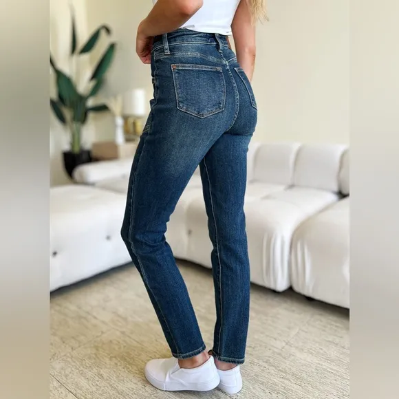 NWT Judy Blue PLUS   REG Size Dark Wash High Waisted Cargo Pocket Skinny Jeans