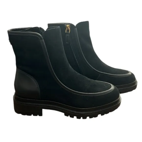 NWT Lauren Ralph Lauren Leather Black Colbie Ankle Boots   gold tone logo LRL 8