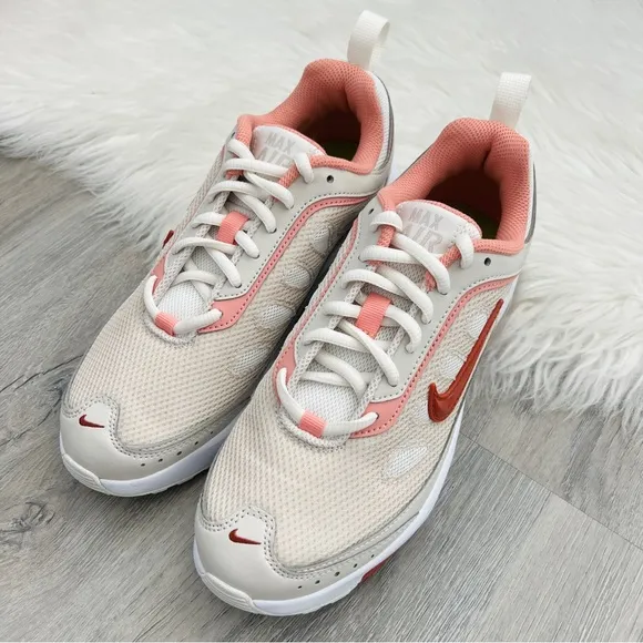 NWT Nike Air Max AP Women’s Shoes