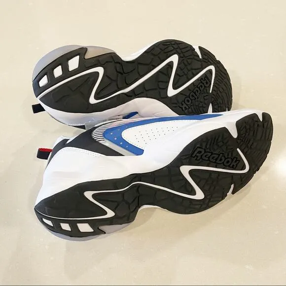 NWT Reebok Royal Pervader Athletic Shoes Sneakers White Red Blue 9