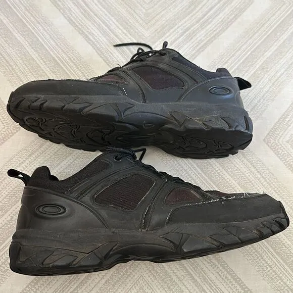 Oakley Sabot Low Men’s Black Lightweight Hiking Shoes/Sneakers - Size 10