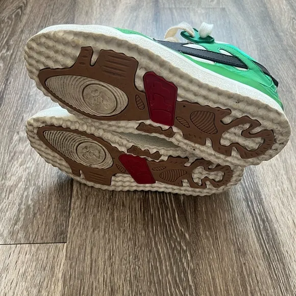 Off-White Mid Sponge Mid-Top Green and White Sneakers Geometric Design SIZE 41