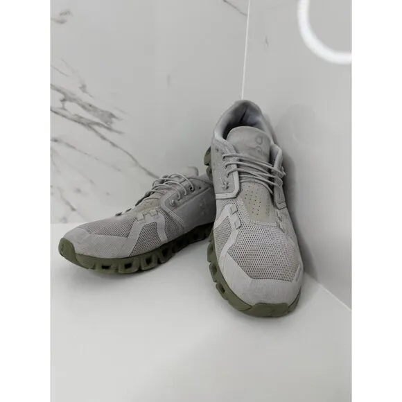 On Cloud 5 Shoes Mens Glacier Gray Running Athletic Gym Sneakers Trainers 10.5