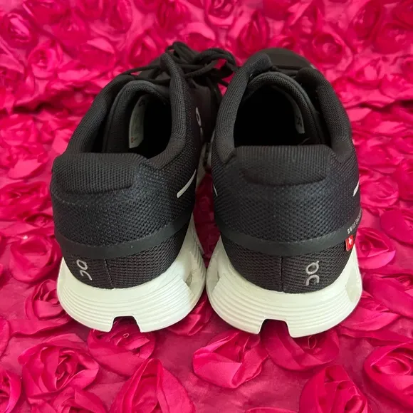 ON-RUNNING Cloud 5 logo-embossed mesh trainers