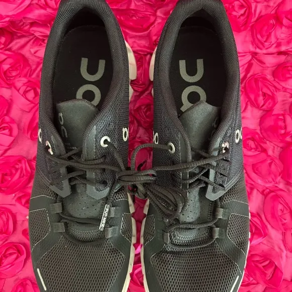 ON-RUNNING Cloud 5 logo-embossed mesh trainers