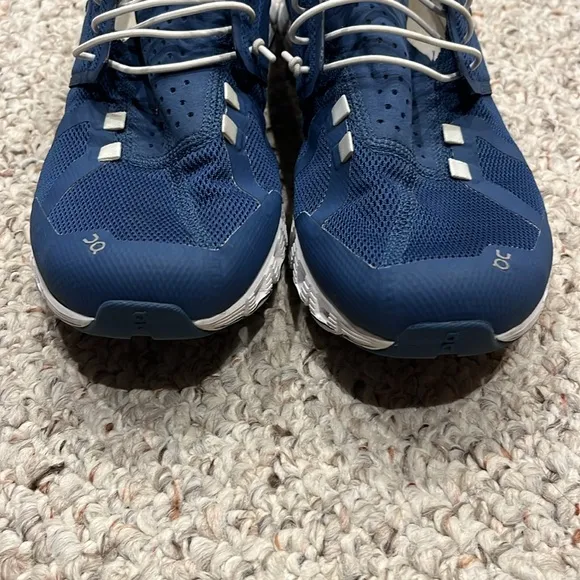 On Running Women's Cloud 2.0 Blue Athletic Shoes Sz 9.5 Workout Active