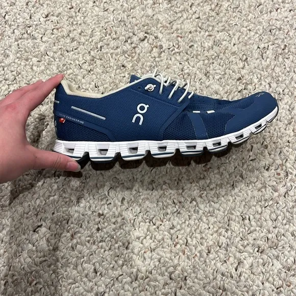 On Running Women's Cloud 2.0 Blue Athletic Shoes Sz 9.5 Workout Active