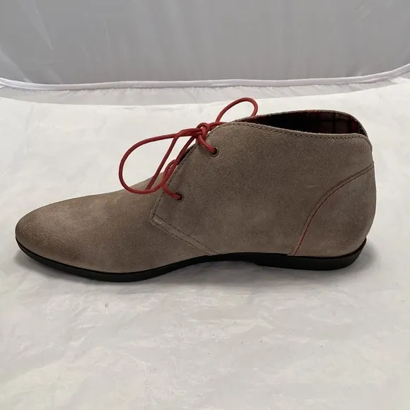 Otbt Lace up Chukka boots
