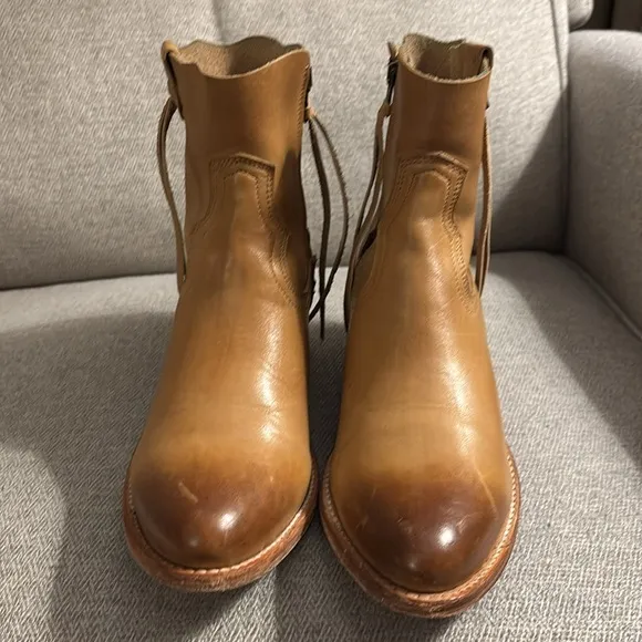 Overland Carly Tan Leather Cowboy Boots Women’s size 7