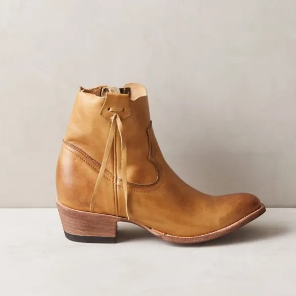 Overland Carly Tan Leather Cowboy Boots Women’s size 7