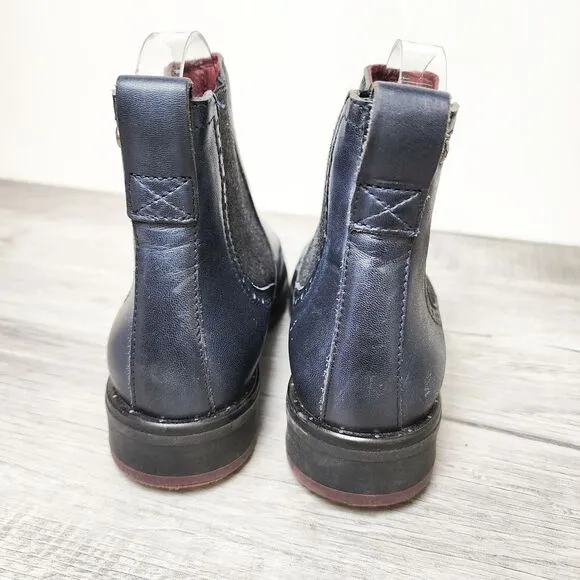 Pikolinos Chelsea Brogue Boot Womens Size 6.5 Blue Leather Ankle Comfort Stretch