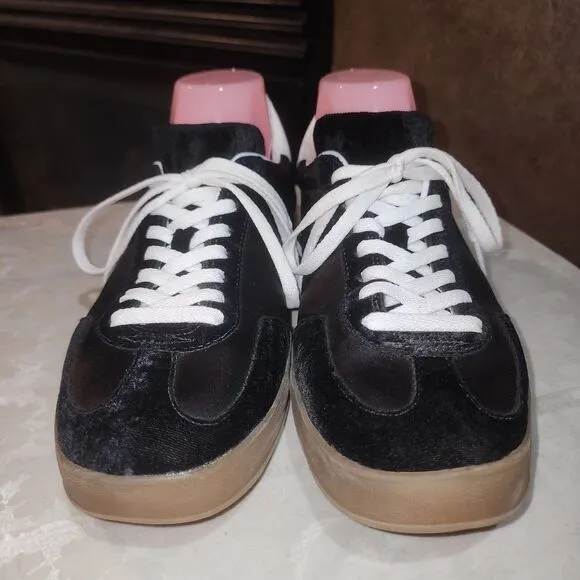 PLAY By JEFFREY CAMPBELL &quot;KEYS&quot; Sz 10 Black Velvet Satin Mix Feel Tennie Shoes