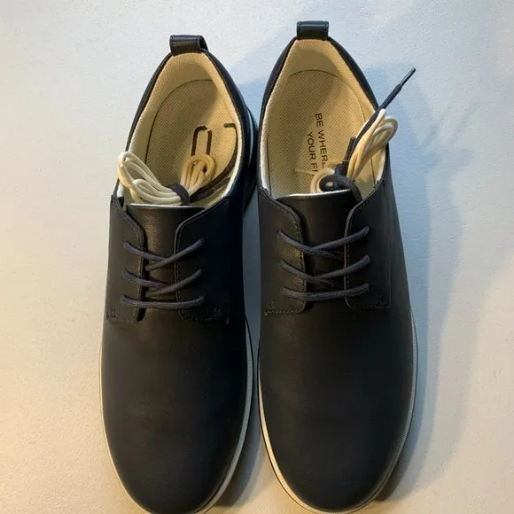 Ponto Men's size 10.5 Navy &quot;The Pacific Men's&quot; shoes-never worn