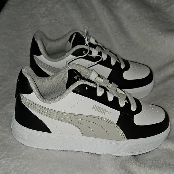 Puma Kids Black White Gray Court Sneakers Casual Sporty Low-Top Design Size 12