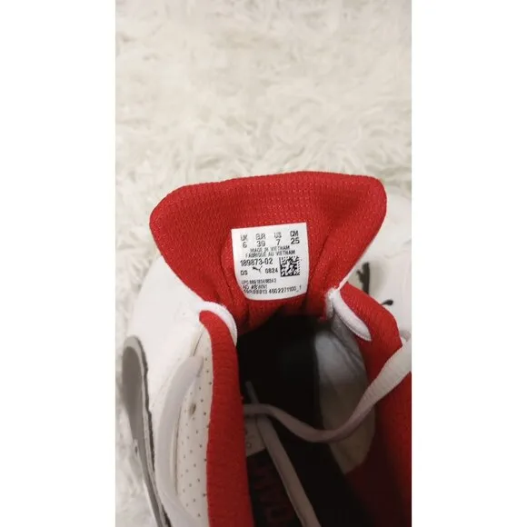 Puma Mens White Athletic Shoes With Red &amp; Black Accents sz 7