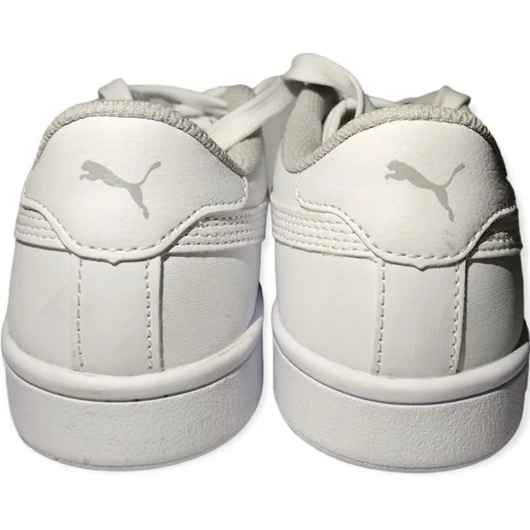 PUMA Unisex Smash V2 L trainers White and Gray Size 4C