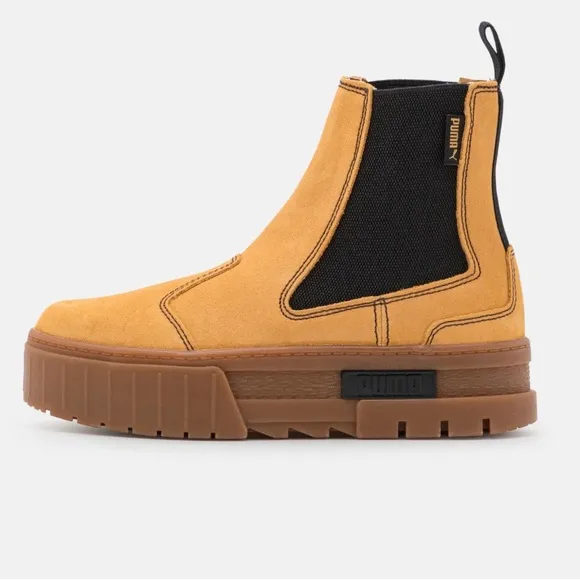 Puma Women’s Mayze Platform Chelsea Suede Tan Gum Sole Casual Boots Size 8.5 New
