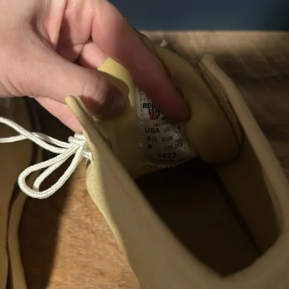 Red Wing Shoes Cream Lace Up Boots Moc-Toe