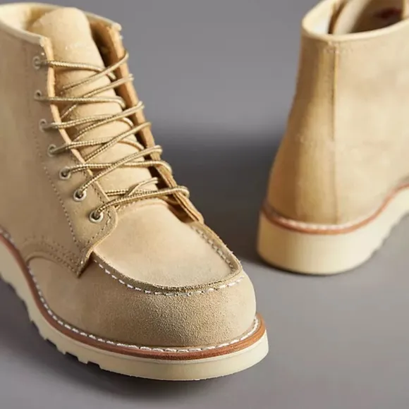 Red Wing Shoes Cream Lace Up Boots Moc-Toe