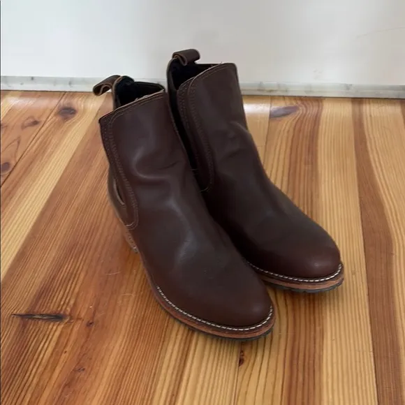 Red Wings HARRIET style 3392 Ankle leather Boots size 8.5 B