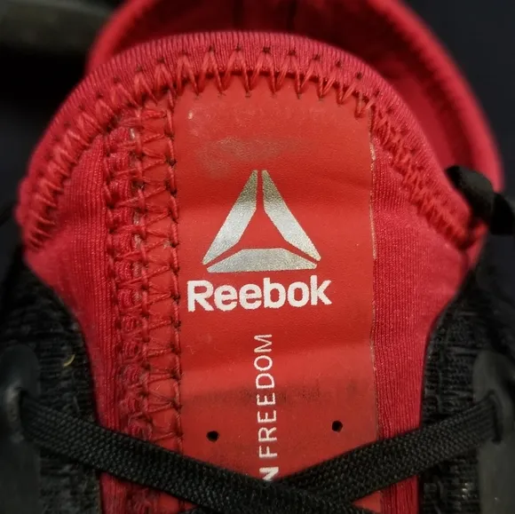 REEBOK MENS STEEL TOE ALL-TERRAIN WORK SHOE SZ-8W