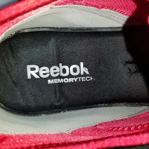 REEBOK MENS STEEL TOE ALL-TERRAIN WORK SHOE SZ-8W