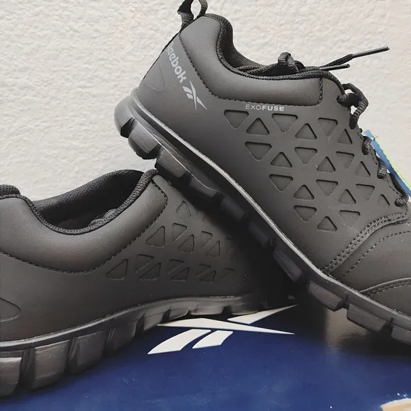 Reebok SUBLITE CUSHION Men's Saftey Work Shoe COMPOSITE Toe Size 9.5M RB4051