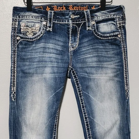 ROCK REVIVAL Leni Jeans Women's 27 Straight Leg Distressed Embellished Bling