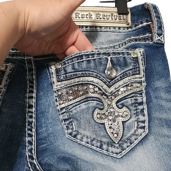 ROCK REVIVAL Leni Jeans Women's 27 Straight Leg Distressed Embellished Bling