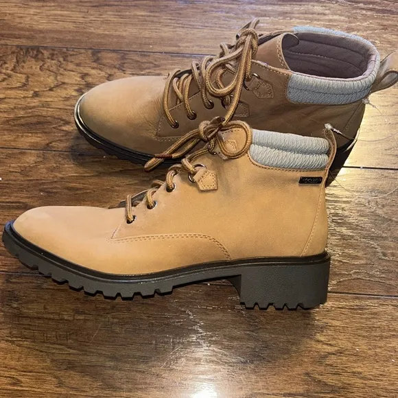 RockportRockport Womens Ryleigh Leather Outdoor Hiking Boots NWT
