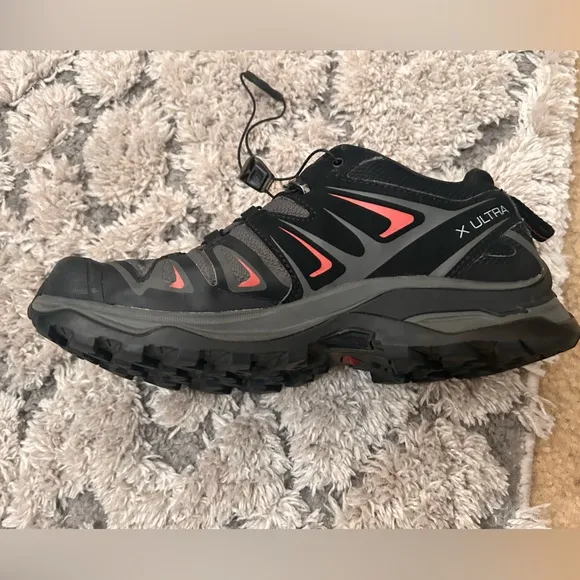 Salomon X Ultra 3 GTX Gore-Tex Hiking Shoes Women's Size 7.5 Black Red 398685