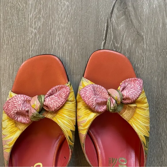 Salvatore Ferragamo Vintage Floral Kitten Heel Sandals Women’s 7.5-8