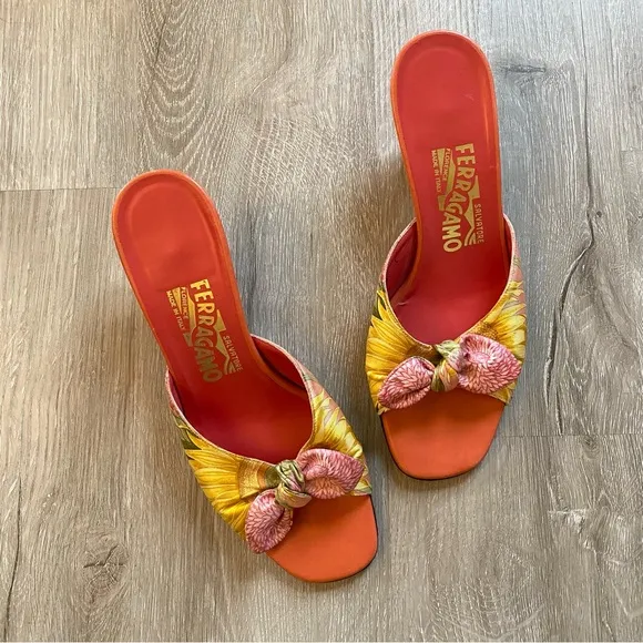 Salvatore Ferragamo Vintage Floral Kitten Heel Sandals Women’s 7.5-8