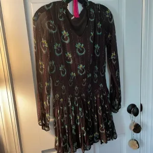 SEXY BOHO gorgeous, green feather pattern, free people mini dress XS 💋
